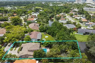 20021 NE 25th Ave, Miami, FL 33180 - Photo 33
