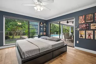 20021 NE 25th Ave, Miami, FL 33180 - Photo 21