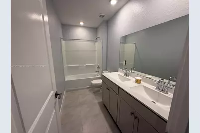 462 NE 6th Pl, Florida City, FL 33034 - Photo 19