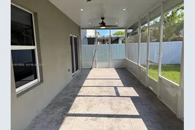 462 NE 6th Pl, Florida City, FL 33034 - Photo 9