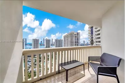 1000 W Island Blvd #2508, Aventura, FL 33160 - Photo 29
