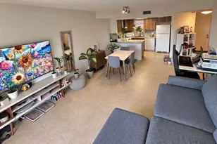 8290 Lake Dr, Doral, FL 33166 - Photo 5