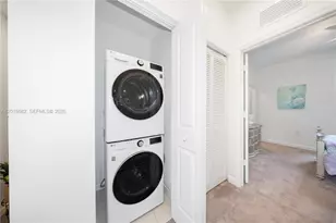18236 SW 148th Rd, Miami, FL 33187 - Photo 5