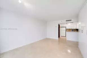 19201 Collins Ave, Sunny Isles Beach, FL 33160 - Photo 15