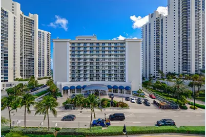 19201 Collins Ave #609, Sunny Isles Beach, FL 33160 - Photo 25