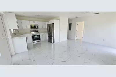 233 NW 3rd Ave #231, Florida City, FL 33034 - Photo 5