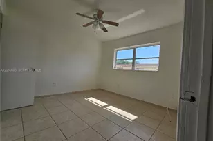 2651 NW 13th St, Miami, FL 33125 - Photo 7