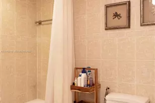 1817 S Ocean Dr, Hallandale Beach, FL 33009 - Photo 23