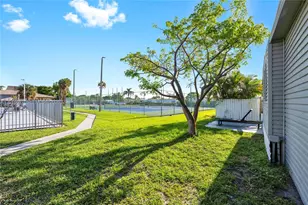 2148 SW 52nd St, Dania Beach, FL 33312 - Photo 31