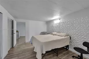 2148 SW 52nd St, Dania Beach, FL 33312 - Photo 11