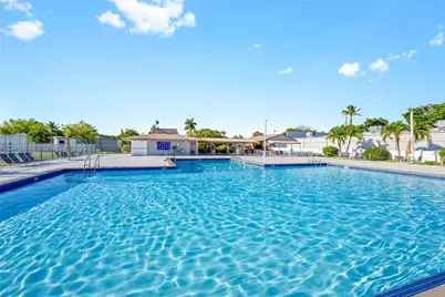 2148 SW 52nd St, Dania Beach, FL 33312 - Photo 35