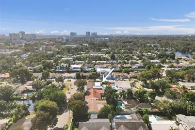 19694 NE 24th Ave, Miami, FL 33180 - Photo 59