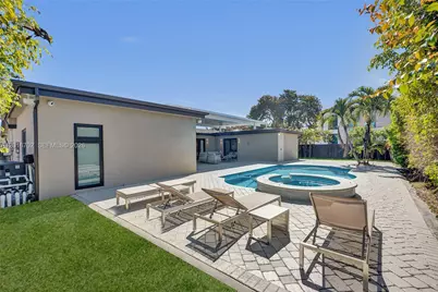 19694 NE 24th Ave, Miami, FL 33180 - Photo 43