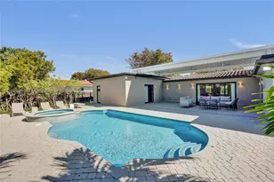 19694 NE 24th Ave, Miami, FL 33180 - Photo 45