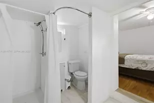 3177 NW 75th Way, Hollywood, FL 33024 - Photo 19