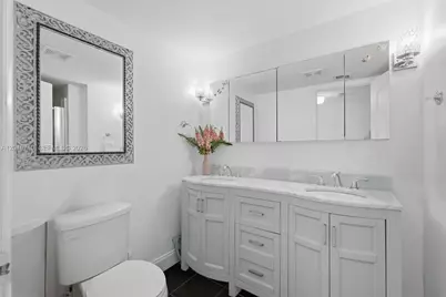 3177 NW 75th Way, Hollywood, FL 33024 - Photo 21