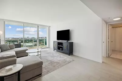 650 West Av #1406, Miami Beach, FL 33139 - Photo 3