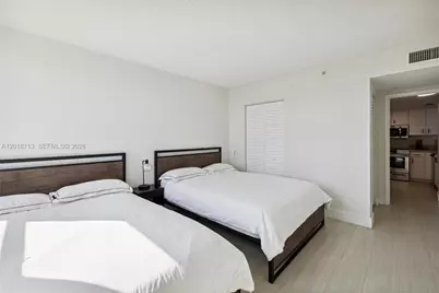 650 West Av #1406, Miami Beach, FL 33139 - Photo 19