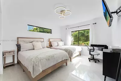 231 NE 45th St #231, Miami, FL 33137 - Photo 5