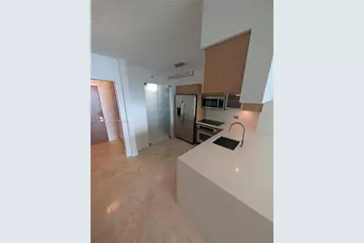 31 SE 5th St #3002, Miami, FL 33131 - Photo 7