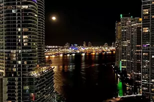 31 SE 5th St, Miami, FL 33131 - Photo 21