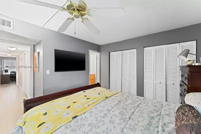 64 Wimbledon Lake Dr #64, Plantation, FL 33324 - Photo 17