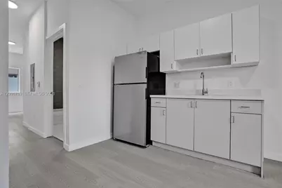 1567 NW 1st St #2, Miami, FL 33125 - Photo 7