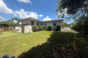 9040 SW 156th St, Palmetto Bay, FL 33157 - Photo 23