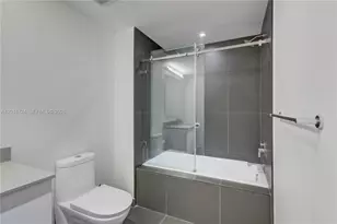 1600 NE 1st Ave, Miami, FL 33132 - Photo 11