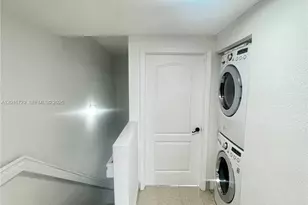 77 E 4th St, Hialeah, FL 33010 - Photo 27
