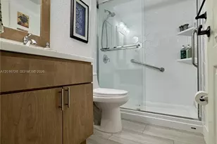 77 E 4th St, Hialeah, FL 33010 - Photo 21