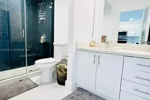 100 Lincoln Rd, Miami Beach, FL 33139 - Photo 7