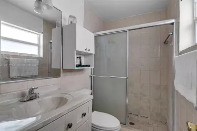 5809 NW 83rd Ave, Tamarac, FL 33321 - Photo 17