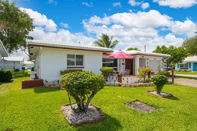 5809 NW 83rd Ave, Tamarac, FL 33321 - Photo 3