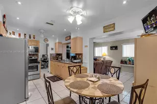 5809 NW 83rd Ave, Tamarac, FL 33321 - Photo 11