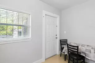 1111 NW 77th St, Miami, FL 33150 - Photo 7