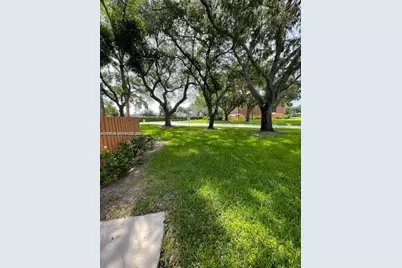 135 Heritage Way, West Palm Beach, FL 33407 - Photo 23