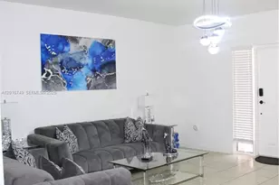 2741 NE 4th St, Homestead, FL 33033 - Photo 5