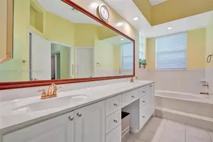 4401 SW 74th Terrace, Davie, FL 33314 - Photo 19