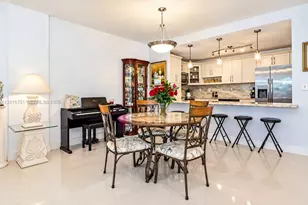 19370 Collins Ave, Sunny Isles Beach, FL 33160 - Photo 11