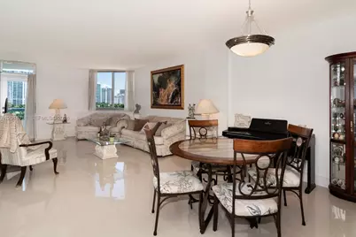19370 Collins Ave #626, Sunny Isles Beach, FL 33160 - Photo 13