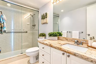 19370 Collins Ave #626, Sunny Isles Beach, FL 33160 - Photo 17