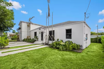 4746 NW 10th Ave, Miami, FL 33127 - Photo 5