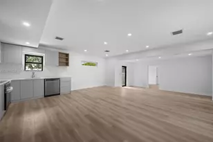4746 NW 10th Ave, Miami, FL 33127 - Photo 9
