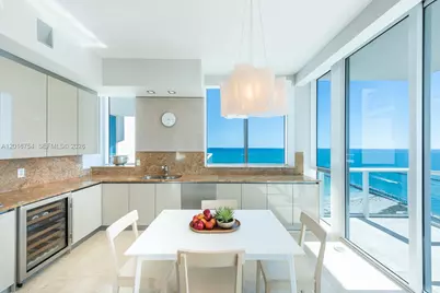 50 S Pointe Dr #3302, Miami Beach, FL 33139 - Photo 11