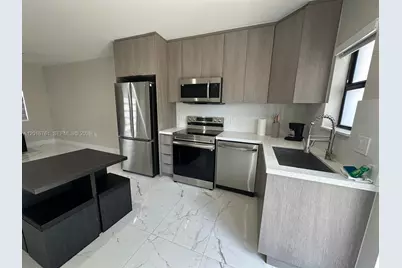19199 NW 37 Ave, Miami Gardens, FL 33056 - Photo 5