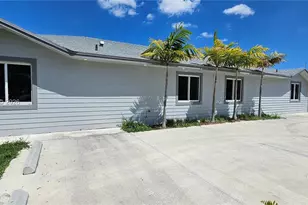 231 NW 3rd Ave, Florida City, FL 33034 - Photo 15