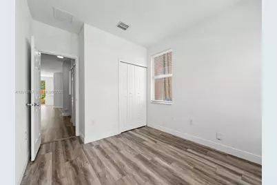 1426 SE 26th Ave, Homestead, FL 33035 - Photo 17