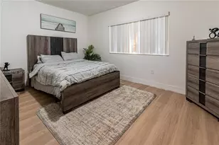 2482 Centergate Dr, Miramar, FL 33025 - Photo 5