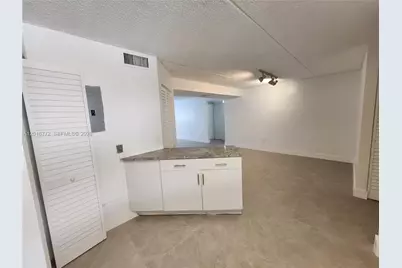 6065 NW 186th St #208, Hialeah, FL 33015 - Photo 3
